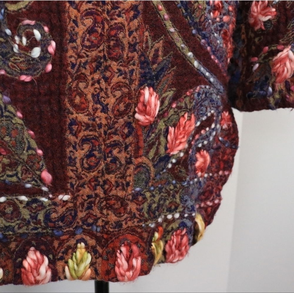 Stunning ANU Sweater EUC - Picture 10 of 13